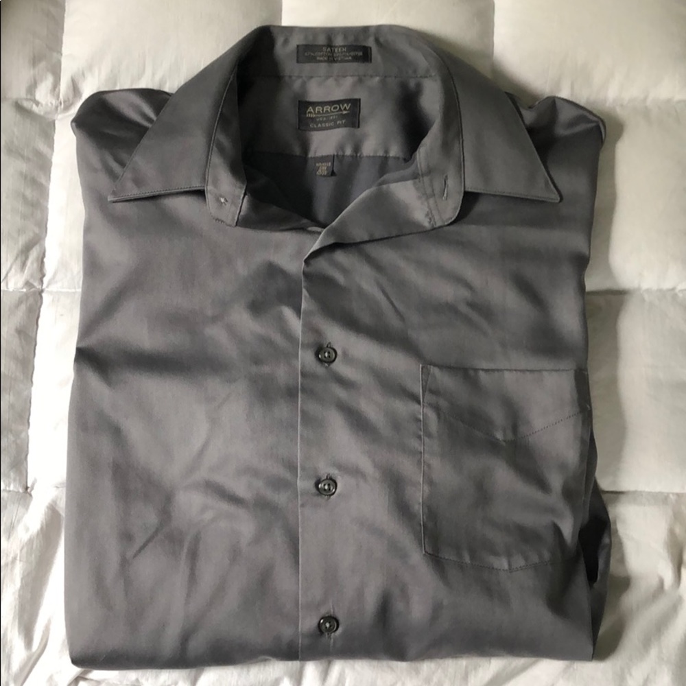 Arrow Long Sleeve Button Down (Grey)